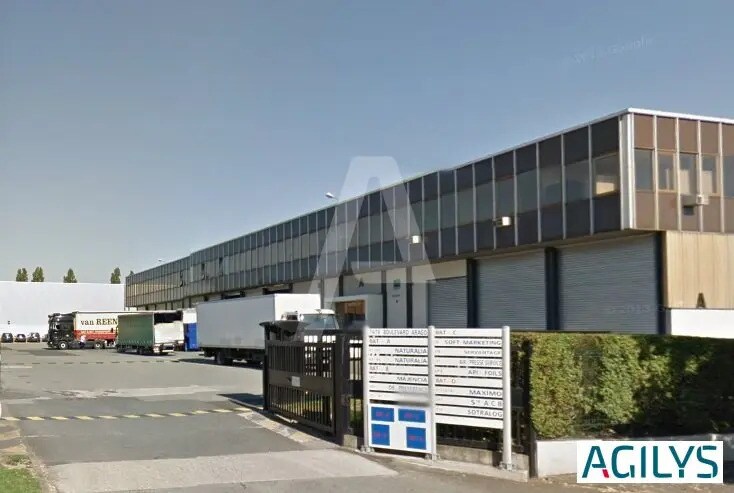 Industrial in Wissous to rent - Building Photo - Image 2 of 5