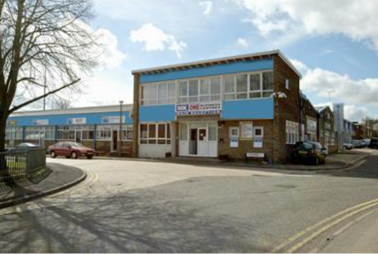 10 First Av, Milton Keynes for rent - Building Photo - Image 1 of 1