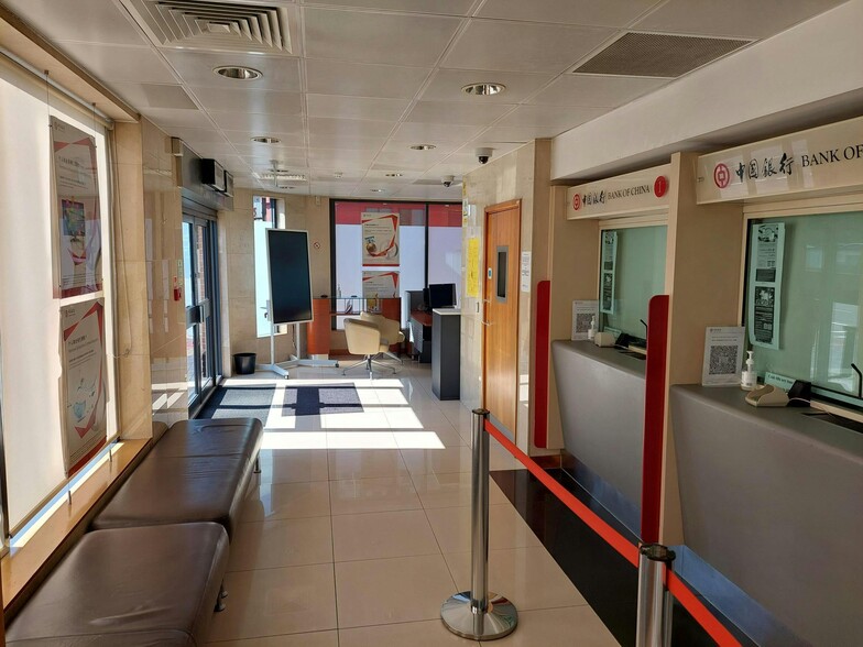 31-33 Horse Fair, Birmingham to rent - Building Photo - Image 3 of 9