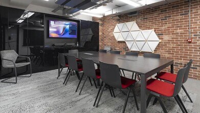 24-32 Stephenson Way, London to rent Interior Photo- Image 2 of 2