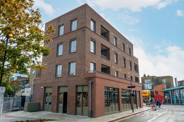 57A Peckham High St, London to rent Building Photo- Image 1 of 2