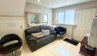 119-121 Lord St, Fleetwood to rent Interior Photo- Image 1 of 2