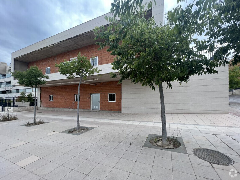 Retail in San Sebastián De Los Reyes, MAD for sale - Building Photo - Image 3 of 21