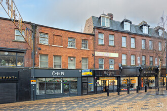 11-11A Cross Sq, Wakefield for sale Building Photo- Image 1 of 1