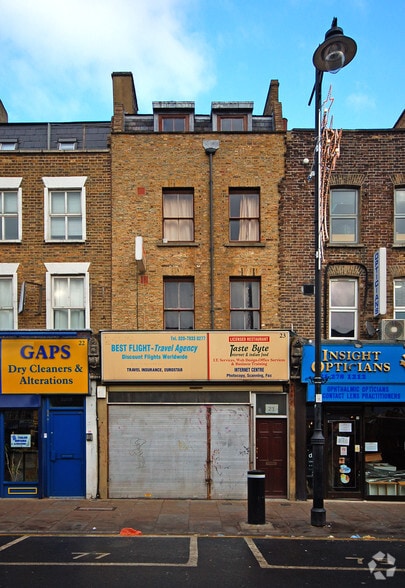 23 Chapel Mark, London to rent - Primary Photo - Image 1 of 10