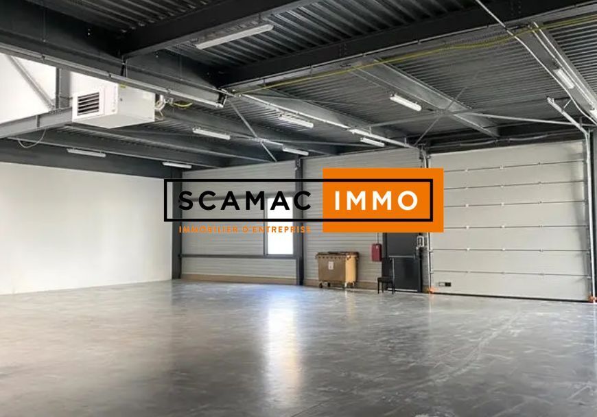 Industrial in Villeneuve-la-Garenne to rent Interior Photo- Image 1 of 13