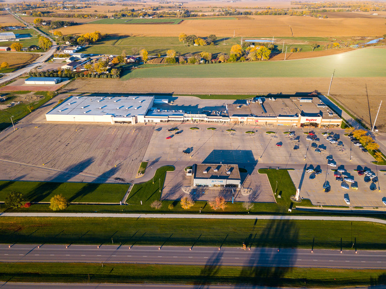 2601 Cornhusker Dr, South Sioux City, NE for rent - Aerial - Image 3 of 11