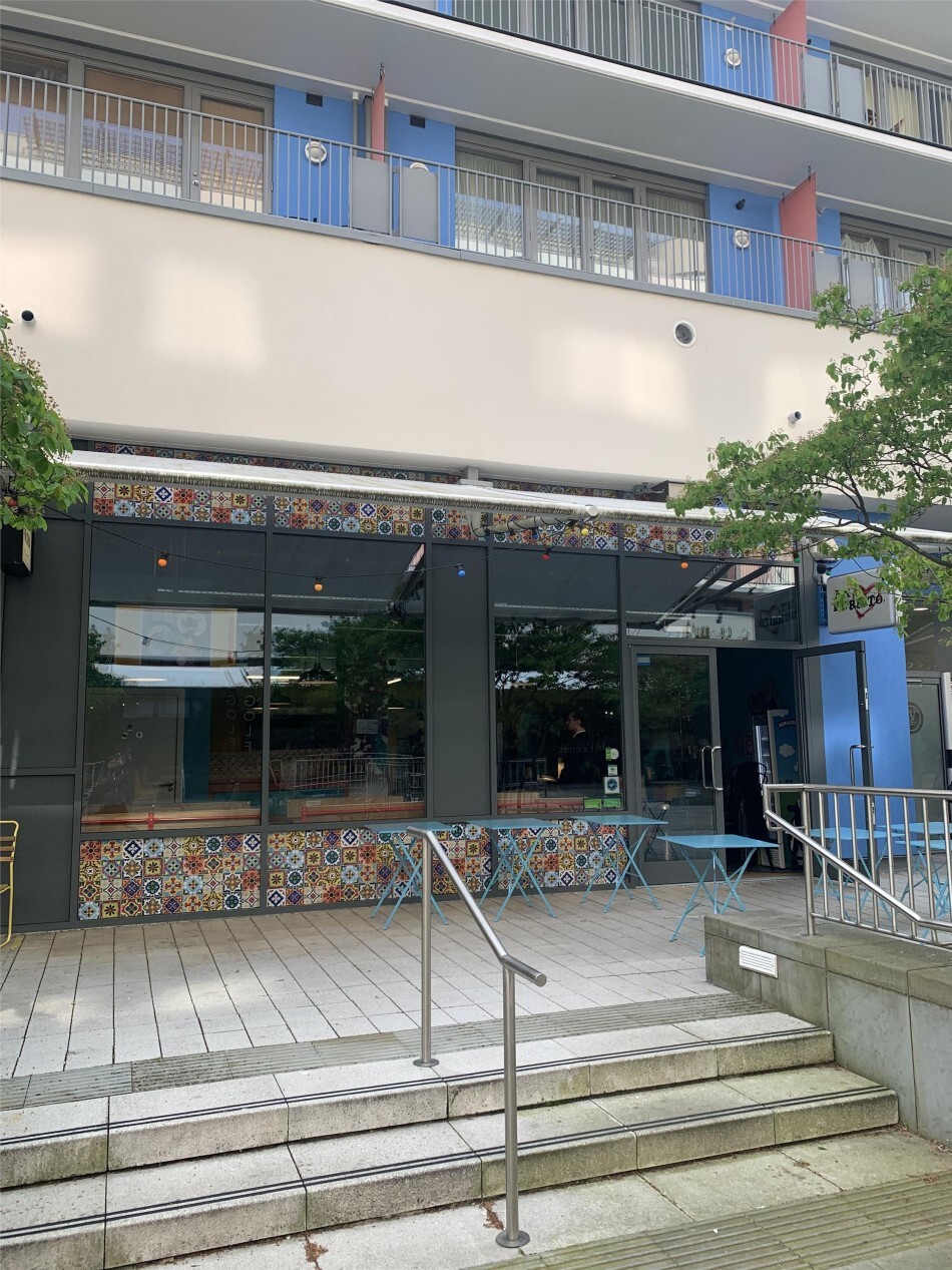 Cathedral Walk, Bristol to rent Building Photo- Image 1 of 13