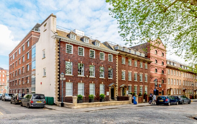 More details for 10 Queen Sq, Bristol - Office to Rent