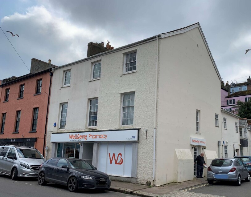 33 & 35 Victoria Rd, Dartmouth for sale Primary Photo- Image 1 of 1