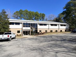 4915 Waters Edge Dr, Raleigh, NC for rent Building Photo- Image 1 of 4