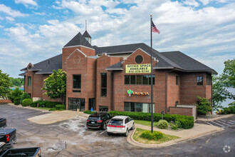 4165 Shoreline Dr, Spring Park, MN for sale Building Photo- Image 1 of 1