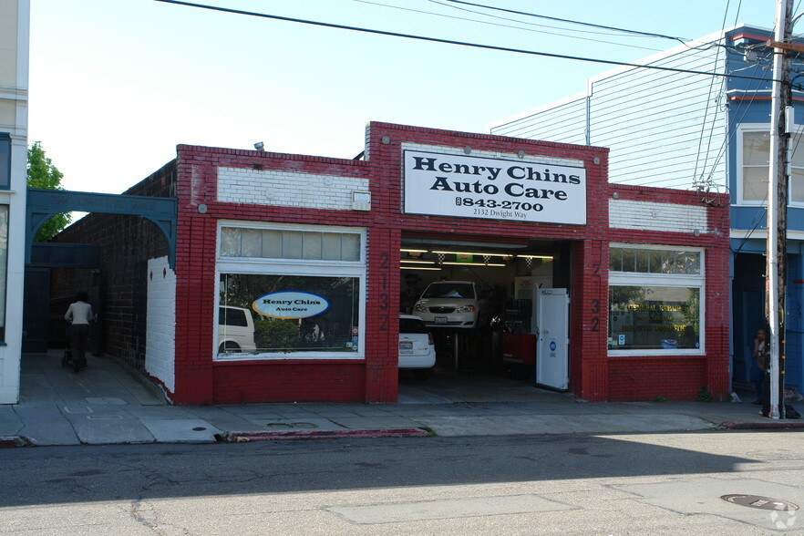 2132 Dwight Way, Berkeley, CA for sale - Primary Photo - Image 1 of 12