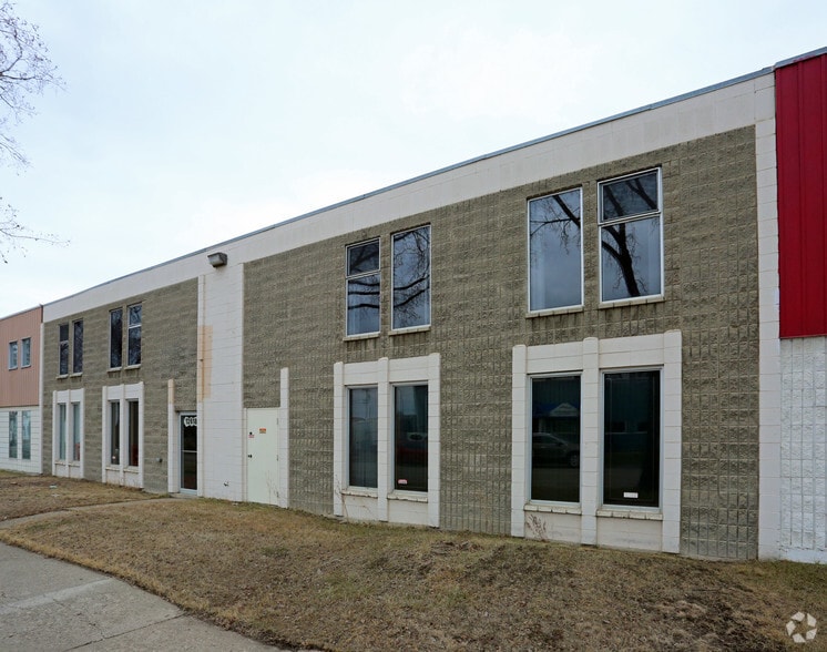 12618 124 St NW, Edmonton, AB to rent - Building Photo - Image 2 of 2