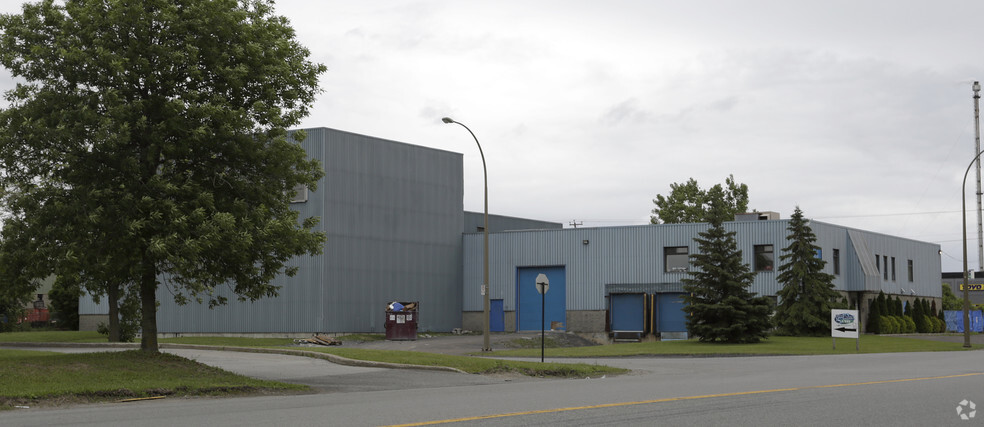 12180 Boul Industriel, Montréal, QC for sale - Building Photo - Image 2 of 2