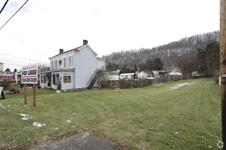 1033 Mount De Chantal Rd, Wheeling, WV for rent - Building Photo - Image 3 of 3