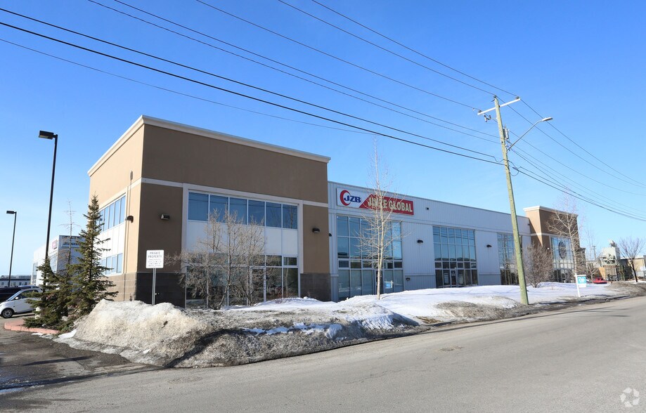 4385 104th Ave SE, Calgary, AB for sale - Primary Photo - Image 1 of 1