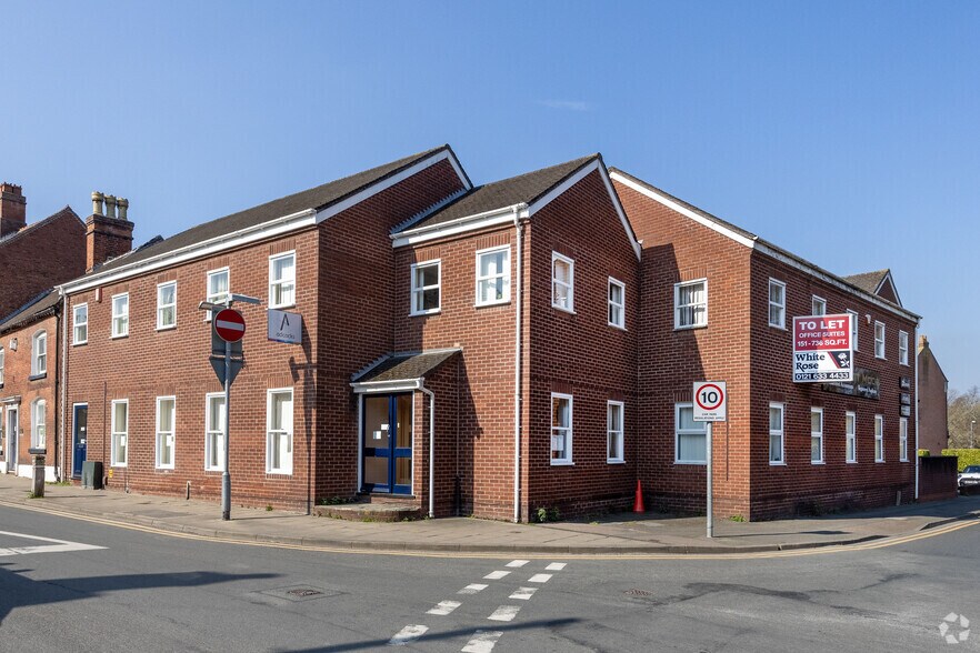 1 Cross Keys, Lichfield for sale - Building Photo - Image 1 of 1