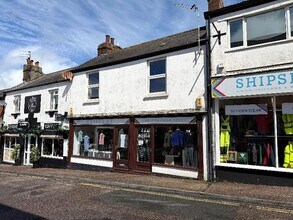 16 Albion St, Exmouth to rent Building Photo- Image 2 of 4