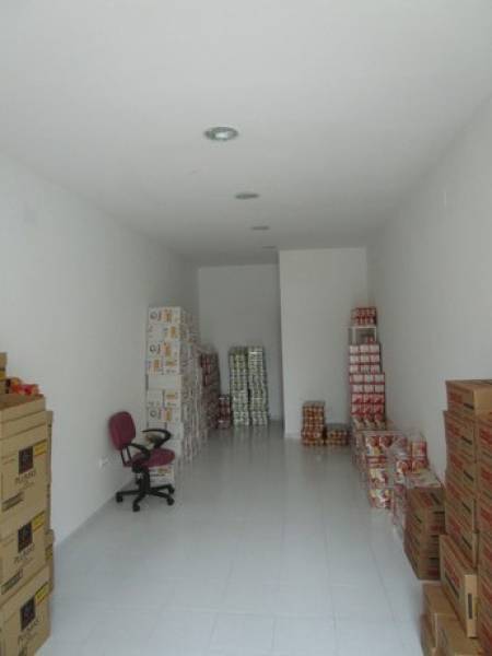 Retail in Salamanca, Salamanca to rent Interior Photo- Image 1 of 5