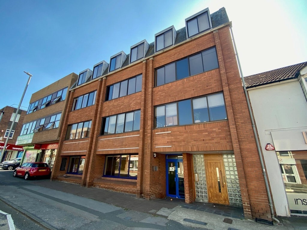 47-49 Commercial Rd, Swindon for sale Building Photo- Image 1 of 7