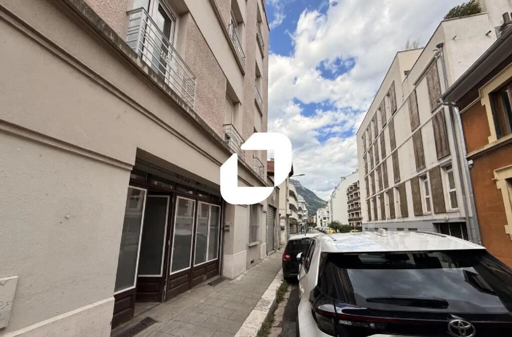Location Bureaux 68 m² - Photo 1