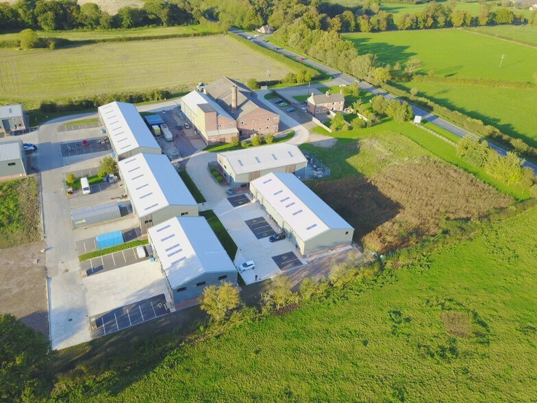 York Rd, Easingwold for sale - Primary Photo - Image 1 of 1