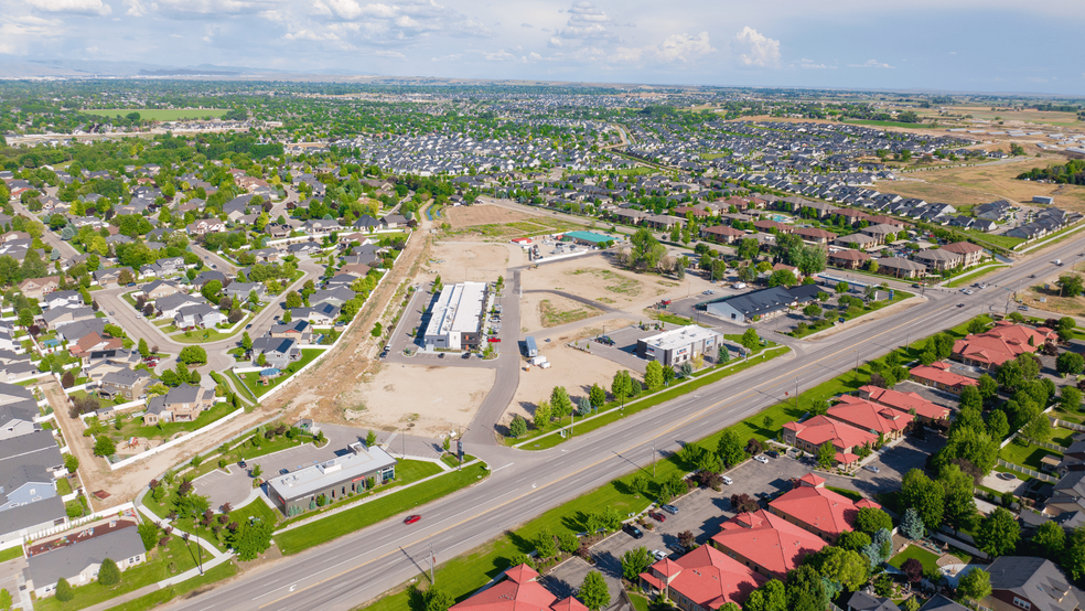 S Meridian Road and Victory Road, Meridian, ID for sale - Building Photo - Image 1 of 3