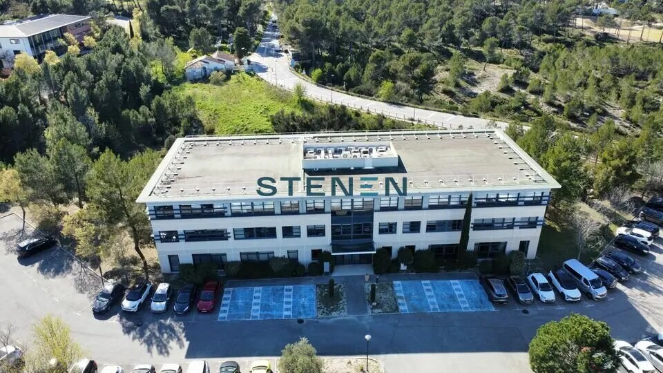 Office in Aix-en-Provence to rent Aerial- Image 1 of 17