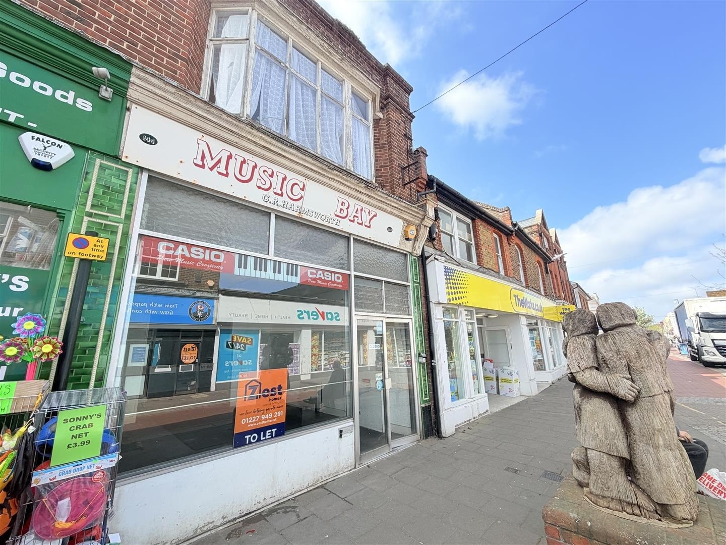 144 Mortimer St, Herne Bay to rent Building Photo- Image 1 of 12