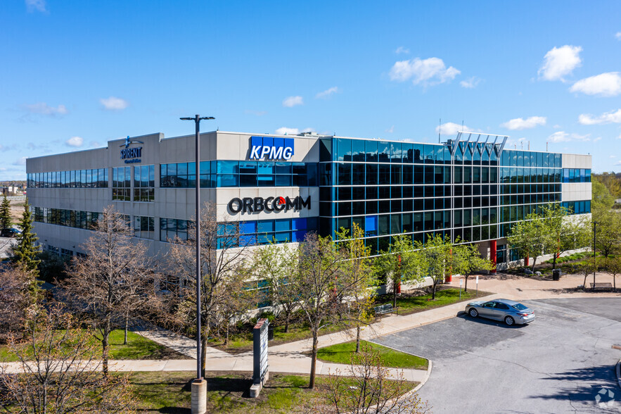 750 & 770 Palladium Dr, Ottawa, ON for sale - Primary Photo - Image 1 of 1