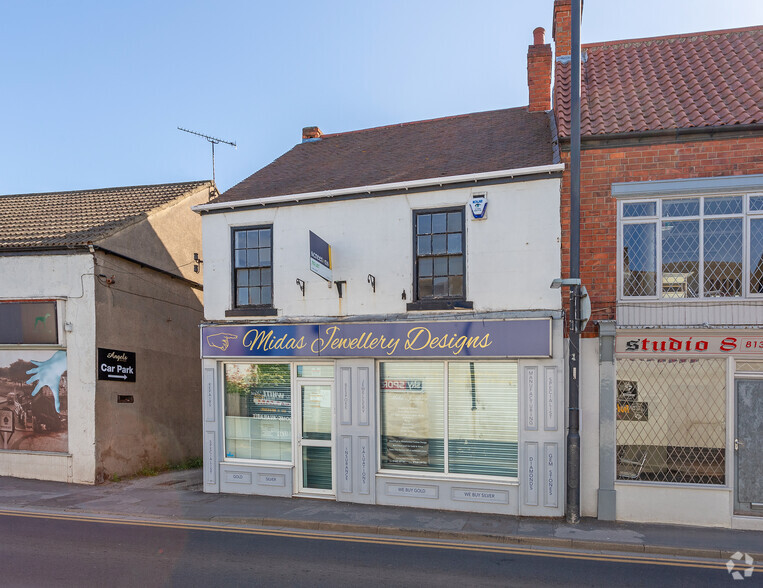 10 King St, Thorne for sale - Primary Photo - Image 1 of 2