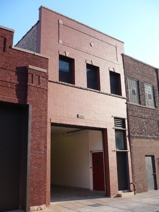 More details for 3026-3030 W Carroll Ave, Chicago, IL - Retail to Rent