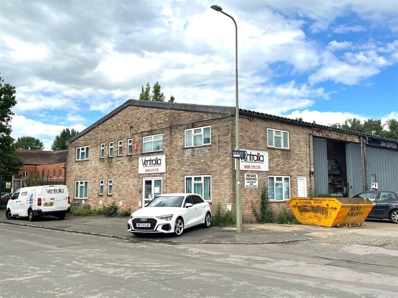 Newtown Rd, Henley On Thames to rent - Building Photo - Image 3 of 3