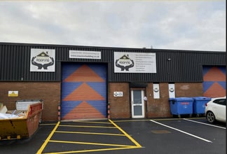 Duchess Pl, Rutherglen to rent Building Photo- Image 1 of 5