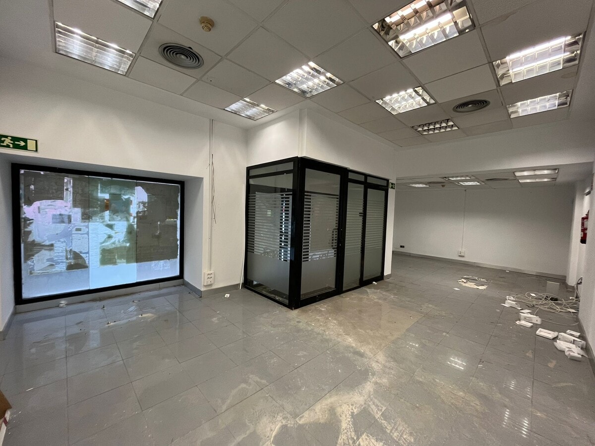 Madrid, MAD 28007 -  -  - Interior Photo - Image 1 of 16