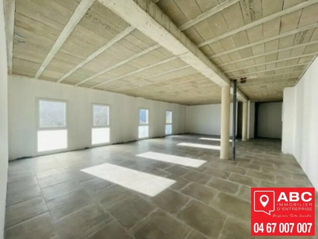Location Bureaux 127 m²