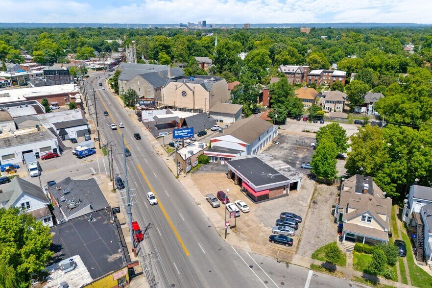 2251 Bardstown Rd, Louisville, KY for sale - Aerial - Image 3 of 22