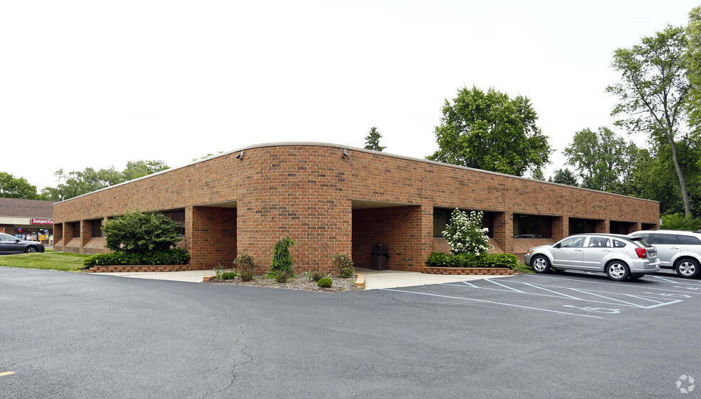 1850 Eastgate Rd, Toledo, OH for rent - Building Photo - Image 2 of 5