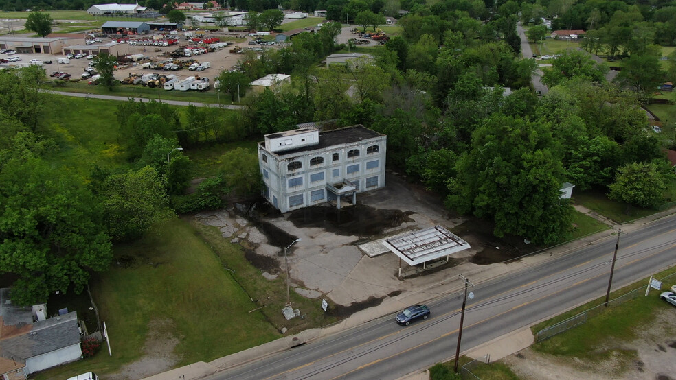 2805 N 6th St, Fort Smith, AR for sale - Primary Photo - Image 1 of 1