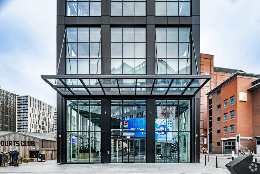 Quay St, Manchester to rent - Building Photo - Image 3 of 14