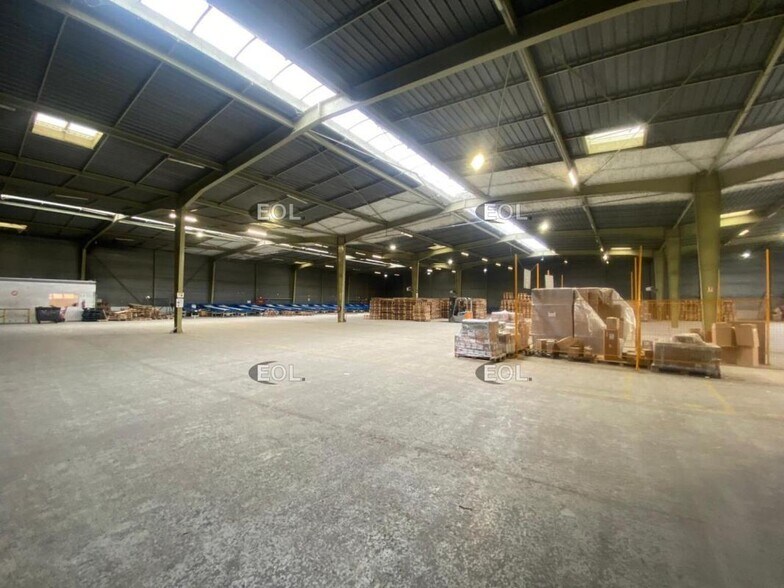 Industrial in Chennevières-sur-Marne to rent - Building Photo - Image 3 of 10
