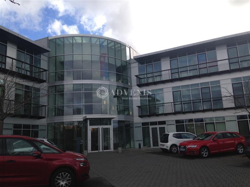 2 Rue René Caudron, Voisins-le-Bretonneux to rent Building Photo- Image 1 of 4