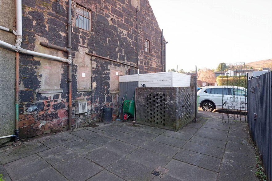 90-96 Main St, Alexandria for sale - Building Photo - Image 2 of 2