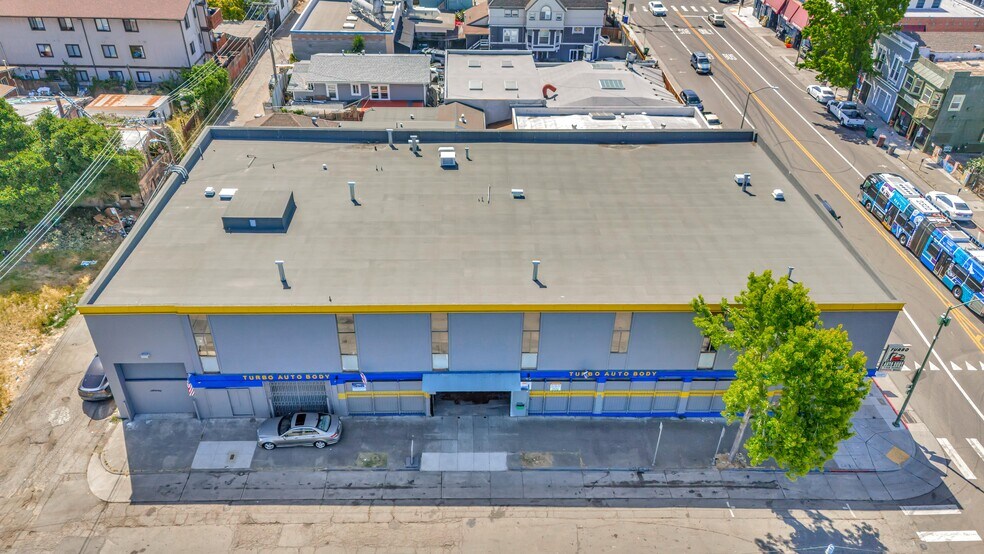 1700 International Blvd, Oakland, CA for sale - Building Photo - Image 2 of 24