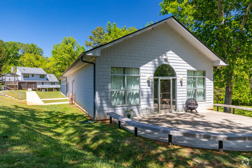 719 New Hope Church Rd, Chapel Hill, NC for sale - Building Photo - Image 2 of 20