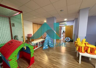 Retail in Cáceres, Cáceres to rent Interior Photo- Image 2 of 11