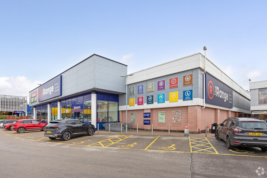 Holden Ing Way, Batley for sale - Primary Photo - Image 1 of 1