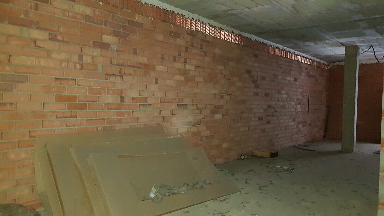 Tàrrega, LER 25300 - Unit 01 -  - Interior Photo - Image 2 of 7