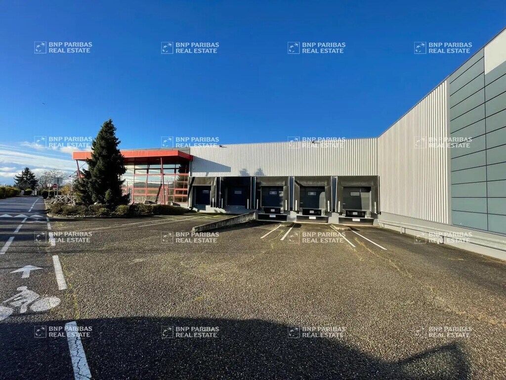 Location Local d'activités 4 040 m² - Photo 1